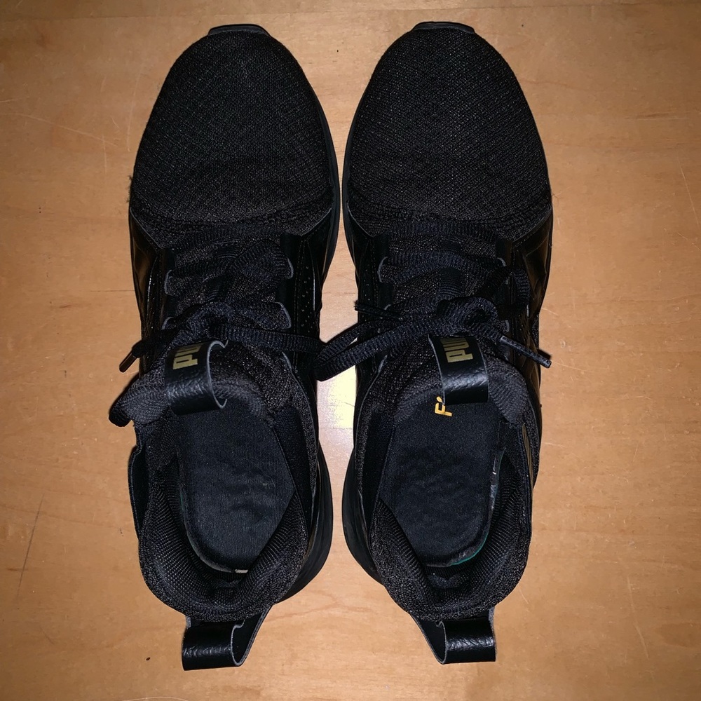 Puma Running Shoes - Picture 2 of 4